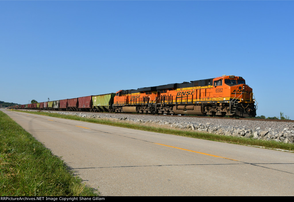 BNSF 6582